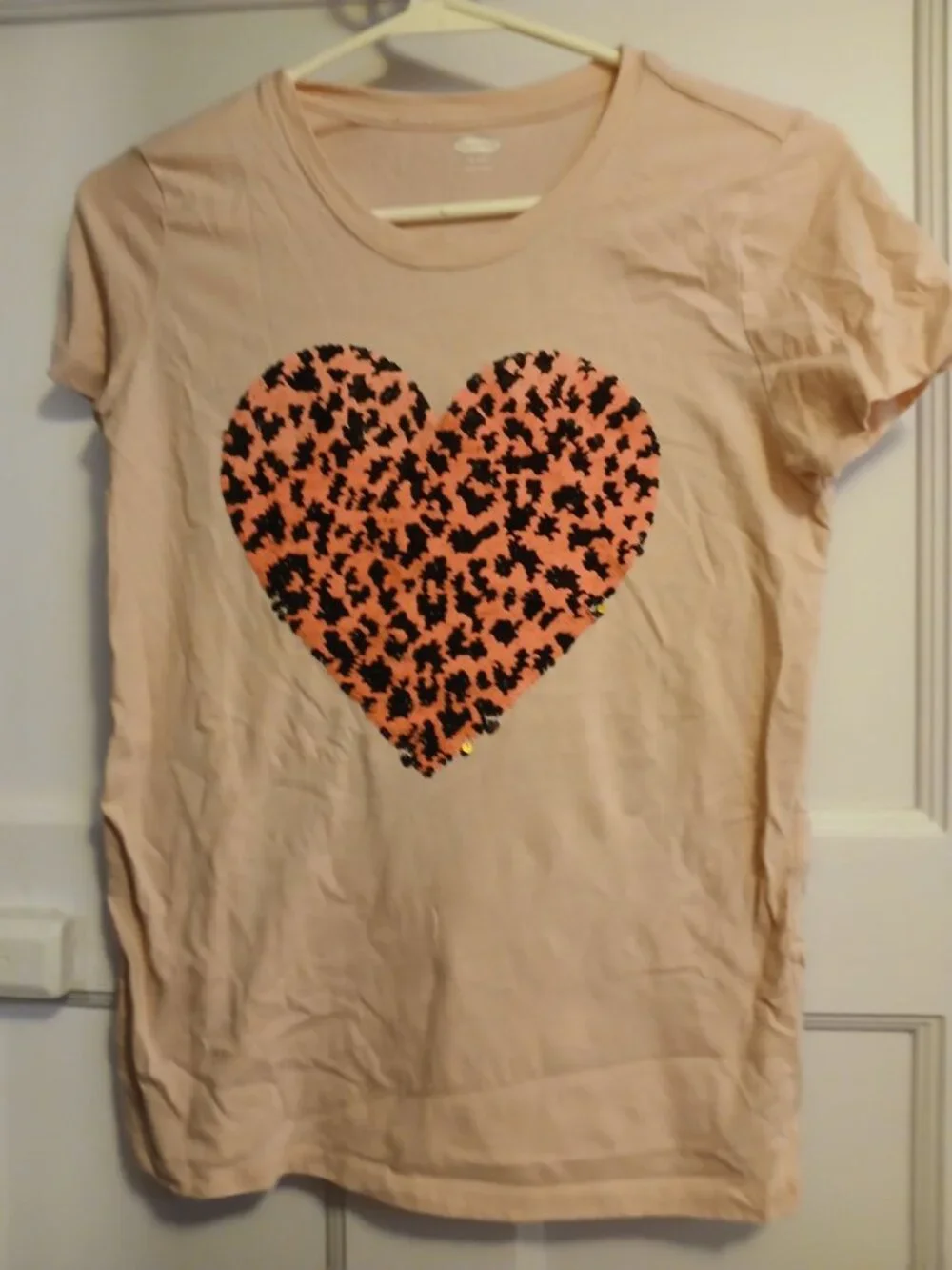 Old Navy XL 14 Girls Pink Heart Sequence Shirt